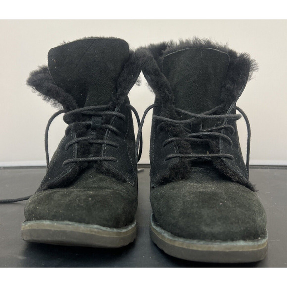 Women's UGG Quincy Suede Sheepskin Lace-Up Winter Boots Black Size 7 #1012359 FS - Picture 2 of 10